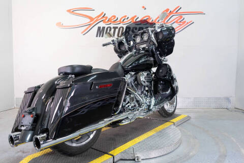 2012 Harley-Davidson CVO Street Glide