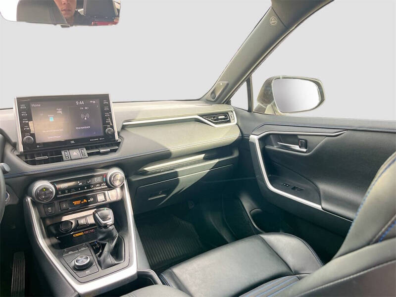 2022 Toyota RAV4 Hybrid XSE