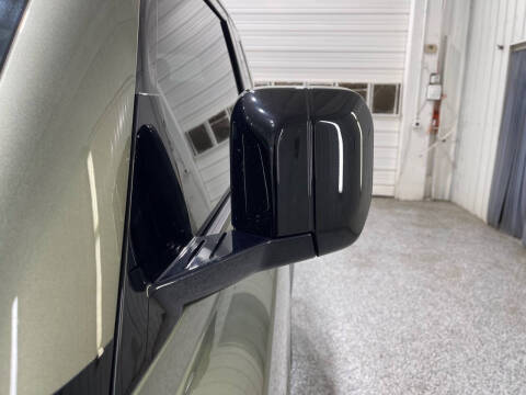 2022 Land Rover Defender 90 X-Dynamic HSE