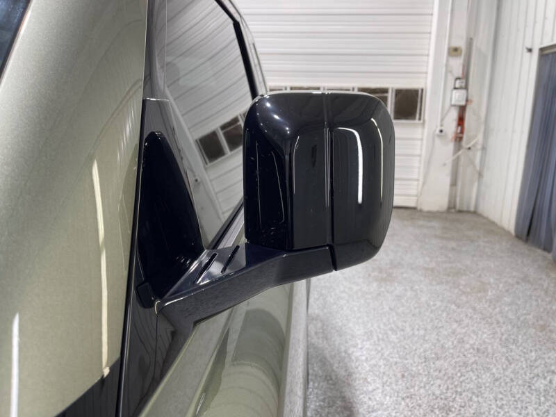 2022 Land Rover Defender 90 X-Dynamic HSE