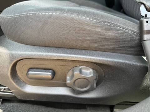 2016 Ford Taurus SEL