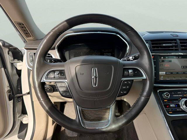2017 Lincoln Continental Reserve