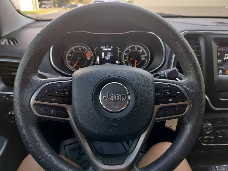 2019 Jeep Cherokee Latitude