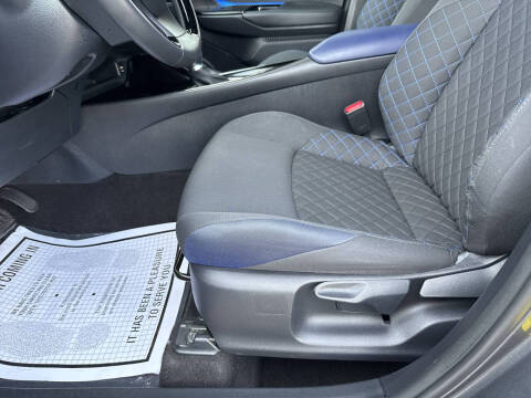 2021 Toyota C-HR XLE