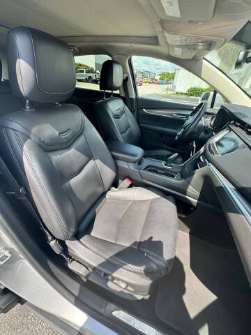2018 Cadillac XT5 Premium Luxury