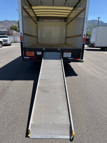 2022 GMC Savana 3500