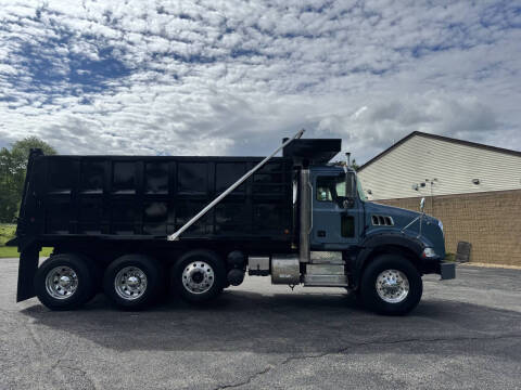 2013 Mack Granite