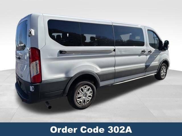 2023 Ford Transit 350 XLT
