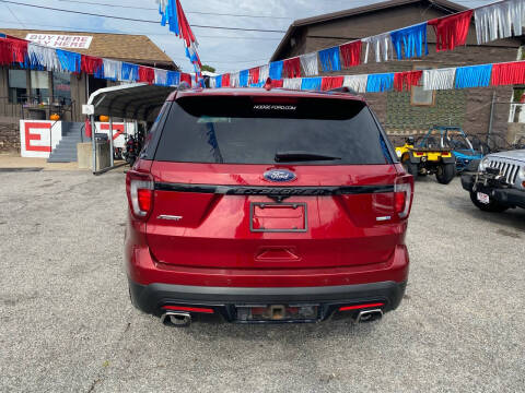 2017 Ford Explorer Sport