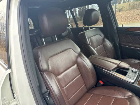 2013 Mercedes-Benz GL-Class GL 550 4MATIC