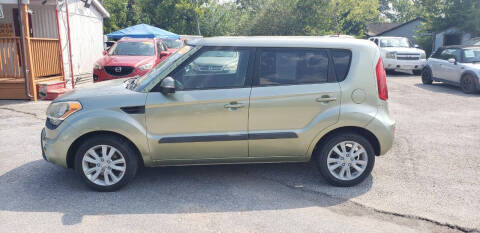2012 Kia Soul +