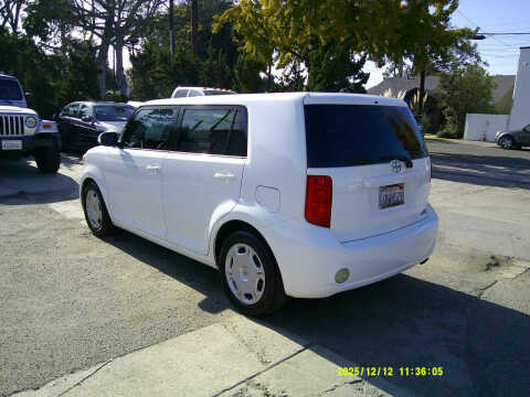 2008 Scion xB