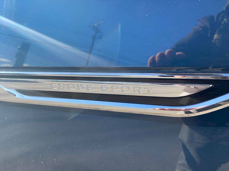 2021 Volkswagen Atlas Cross Sport V6 SEL R-Line 4Motion