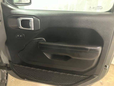 2023 Jeep Gladiator Sport