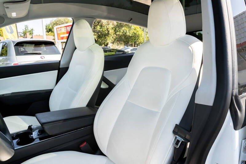 2020 Tesla Model Y Long Range