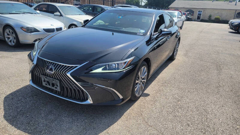 2019 Lexus ES 300h