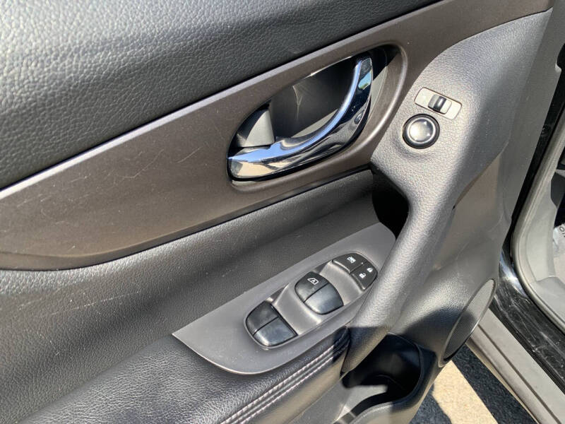 2014 Nissan Rogue SV