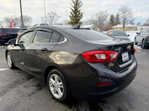 2017 Chevrolet Cruze LT Auto