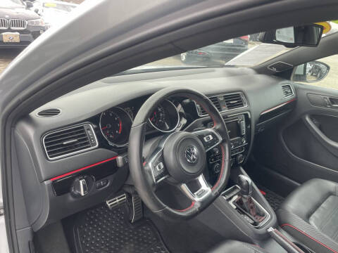 2015 Volkswagen Jetta GLI SE
