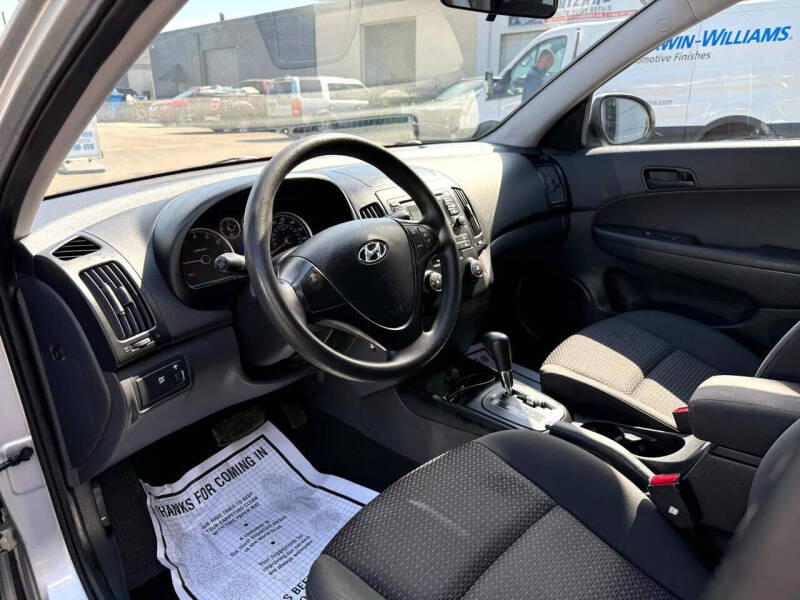 2011 Hyundai Elantra Touring GLS