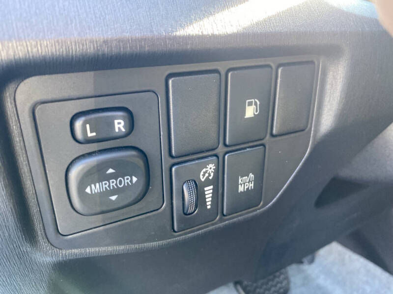 2012 Toyota Prius Plug-in Hybrid