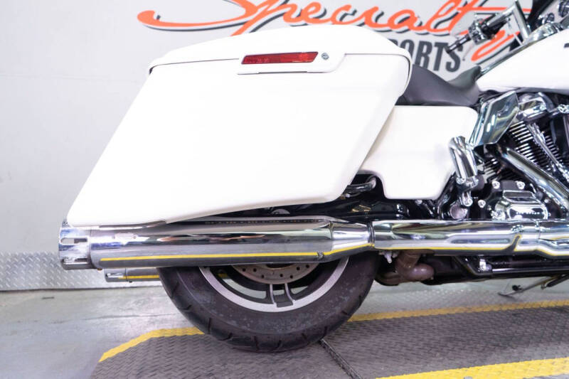 2018 Harley-Davidson Street Glide