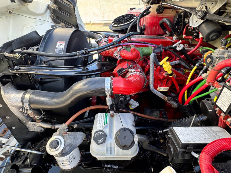 2016 Freightliner M2 106