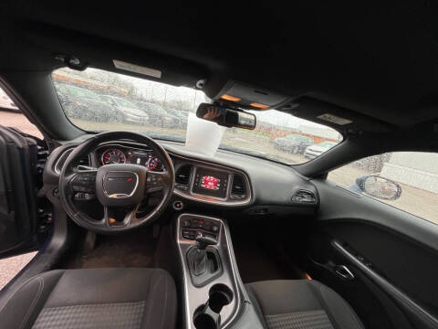2016 Dodge Challenger SXT