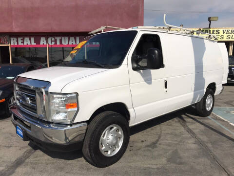 2012 Ford E-Series Cargo for sale at Sanmiguel Motors in South Gate CA