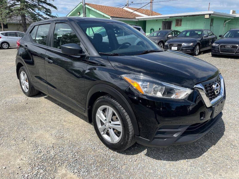2020 Nissan Kicks S
