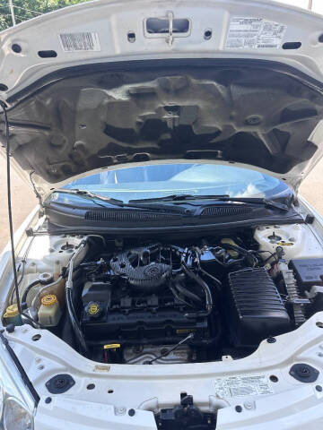 2004 Chrysler Sebring LXi