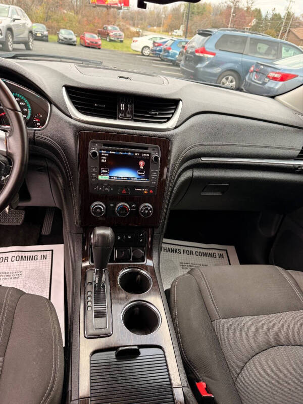 2016 Chevrolet Traverse LT