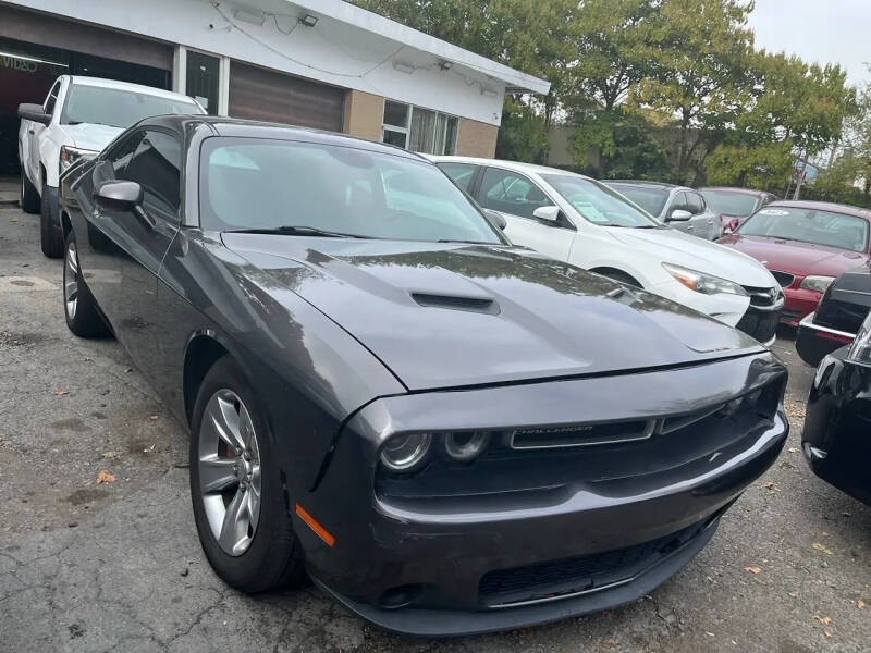 2016 Dodge Challenger SXT