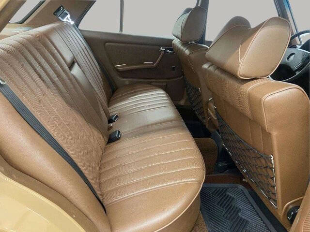 1977 Mercedes-Benz 300-Class