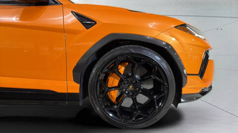 2023 Lamborghini Urus Performante