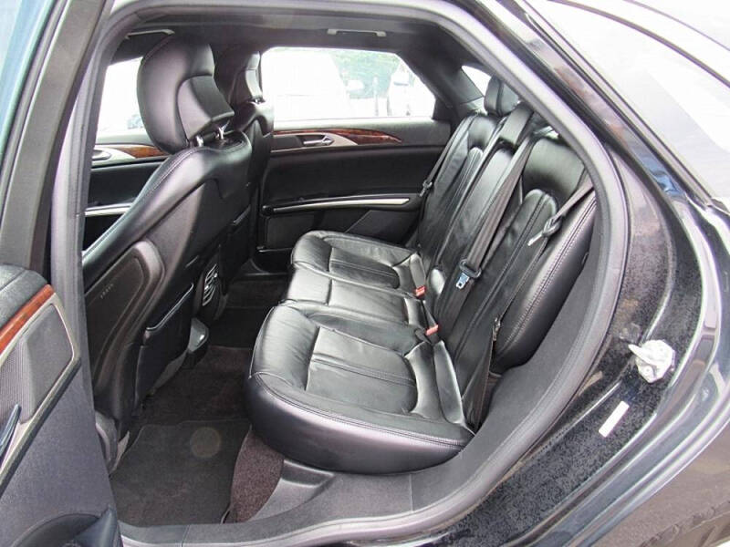 2017 Lincoln MKZ Select