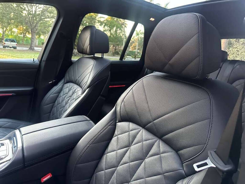 2024 BMW X5 xDrive50e