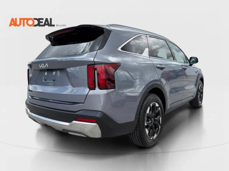 2024 Kia Sorento S
