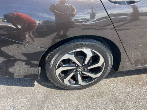 2016 Honda Accord EX-L w/Navi w/Honda Sensing