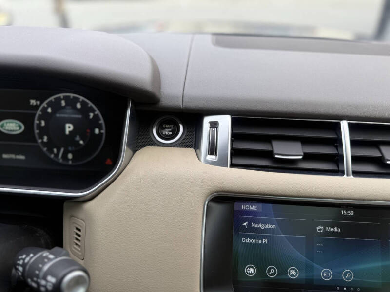 2017 Land Rover Range Rover Sport Supercharged Dynamic