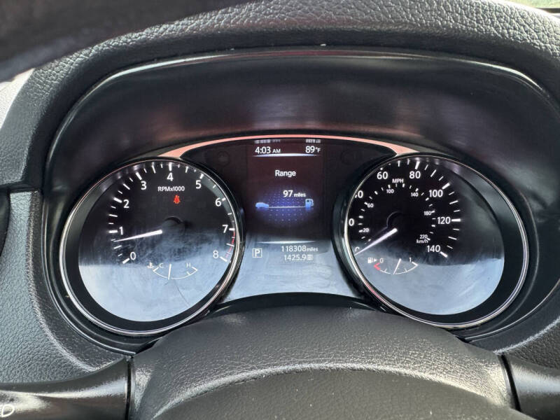 2016 Nissan Rogue SL