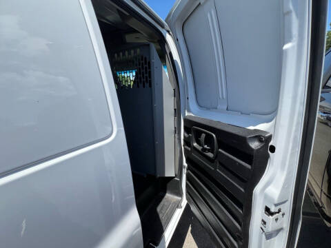 2019 Chevrolet Express 2500