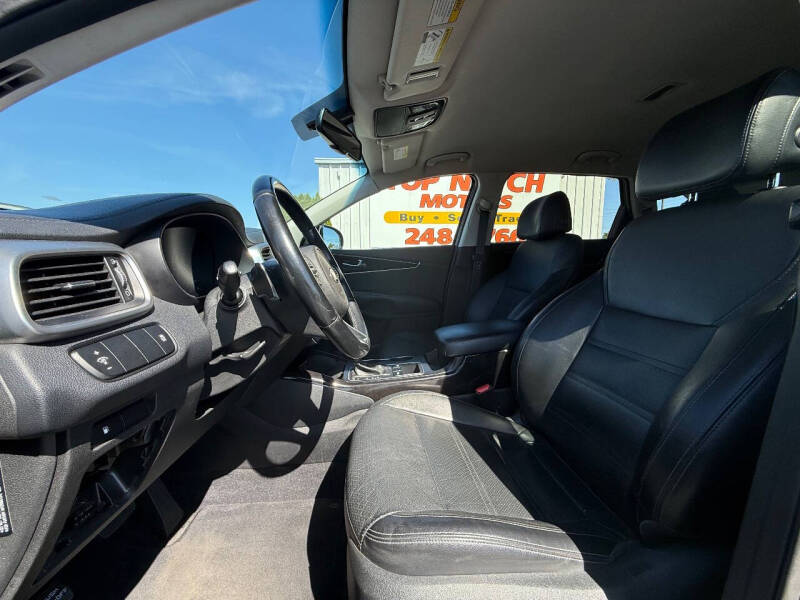 2017 Kia Sorento EX