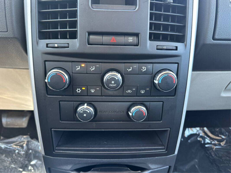 2010 Dodge Grand Caravan SE