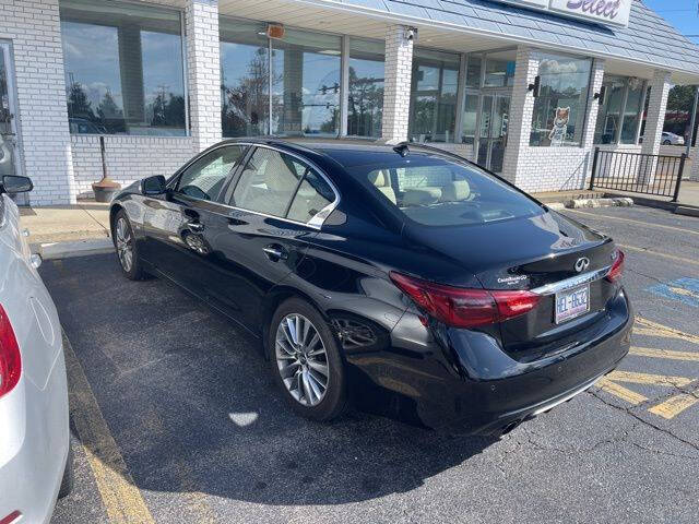 Used 2018 INFINITI Q50 LUXE with VIN JN1EV7AP3JM366057 for sale in Lighthouse Point, FL