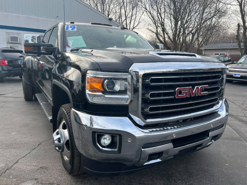2019 GMC Sierra 3500HD for sale at GREAT DEALS ON WHEELS in Michigan City IN