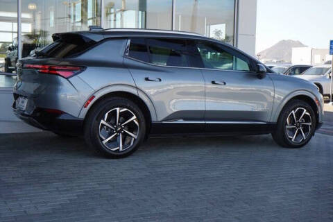 2025 Chevrolet Equinox EV LT 2