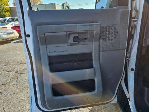 2014 Ford E-Series E-250