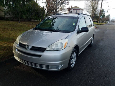 2005 Toyota Sienna for sale at Little Car Corner in Port Angeles WA