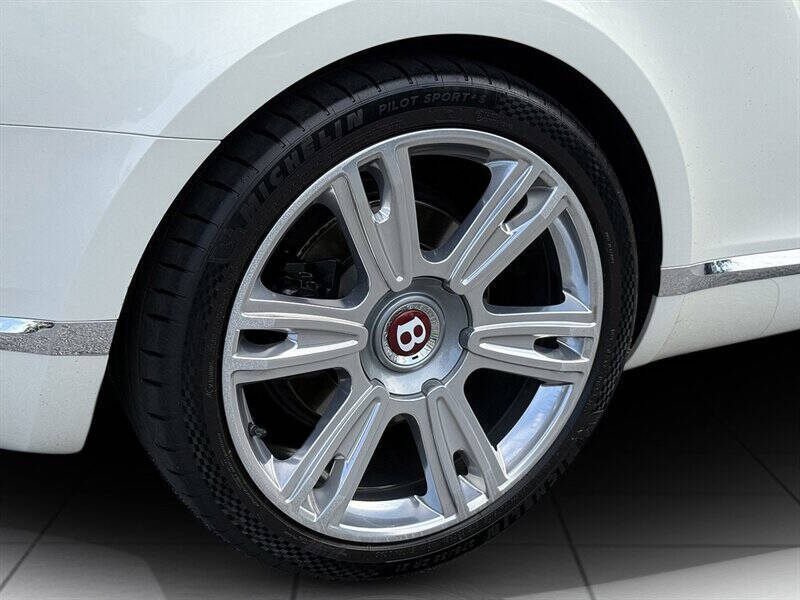 2015 Bentley Continental 15